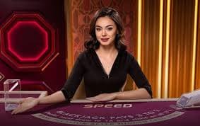 Pengguna baru genting138 menjelajahi platform hiburan digital dari smartphone di Indonesia